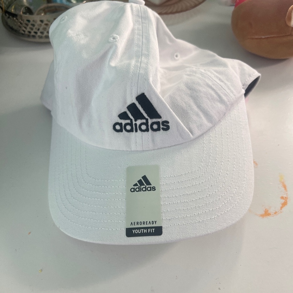 Adidas youth ultimate 2 hat white